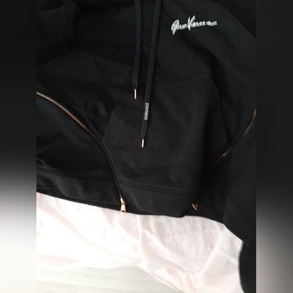 Authentic Gianni Versace Hoodie - Picture 10 of 15